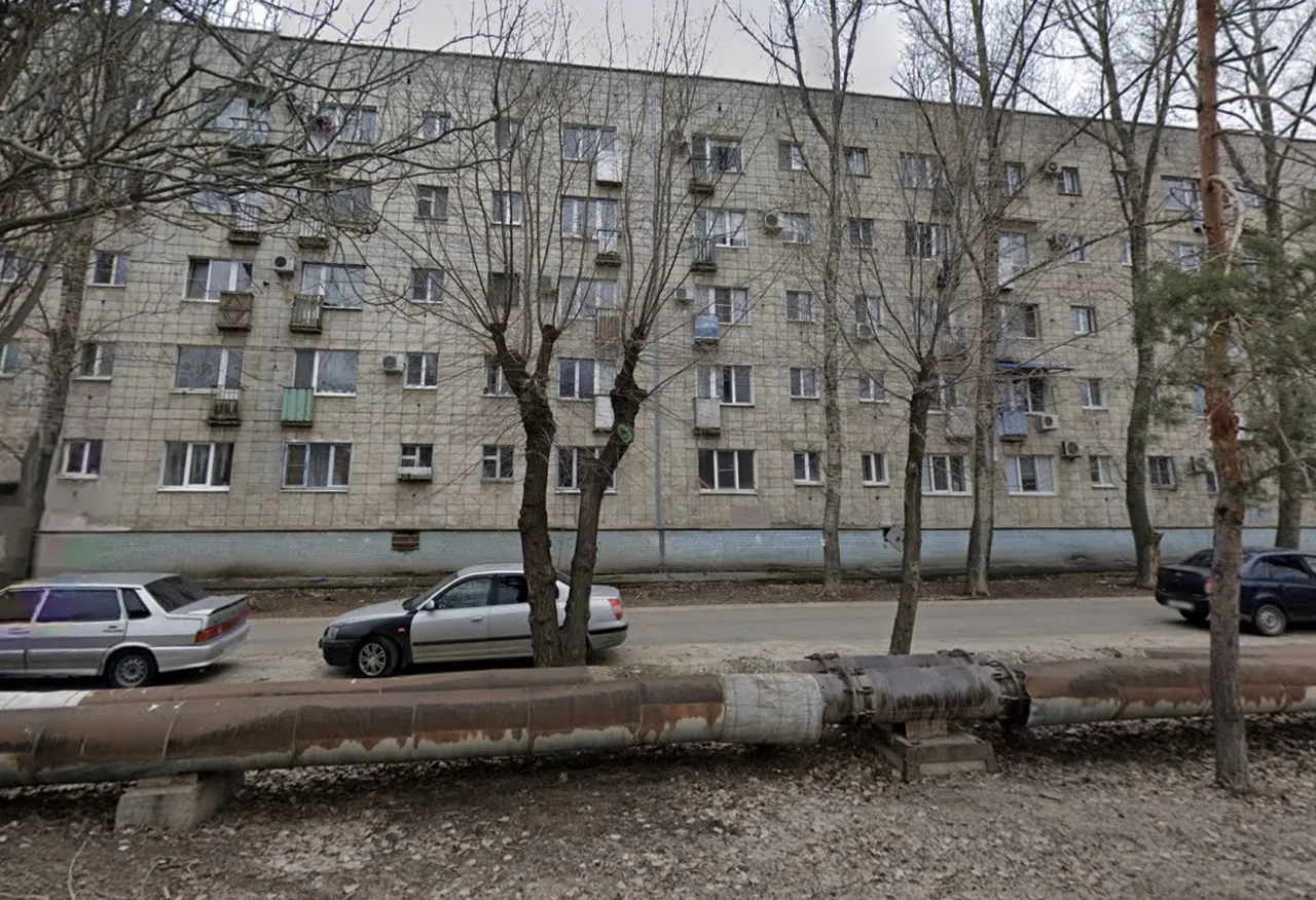 Общежитие в Волжском в котором нашли тело девушки в холодильнике