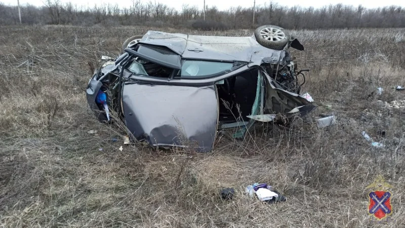 ДТП на М-6: Автомобиль Mazda 3 опрокинулся при обгоне, водитель госпитализирован