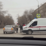 ДТП с машиной скорой помощи на пересечении улиц Козловской и Огарёва: пассажира госпитализировали