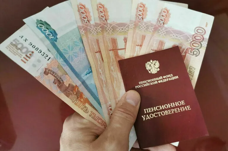 Кому из волгоградцев не повысят социальную пенсию 1 апреля?
