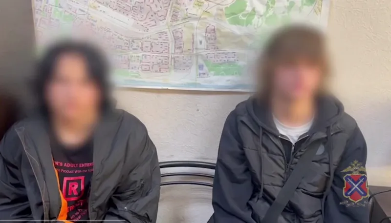 В Волгограде задержали подростков, устроивших поджог мусорных контейнеров
