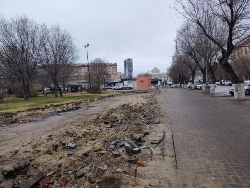 На месте снесенного павильона «МАН» в центре Волгограда появятся перголы и зеленая зона