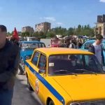 По улицам Волгограда проехала колонна ретроавтомобилей в честь Дня Победы