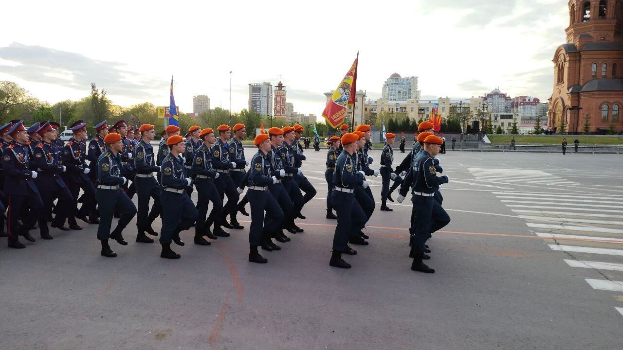 Взрывы в Волгограде: не пугаемся в центре идет репетиция Парада Победы