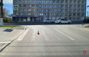 В Ворошиловском районе 17-летний пешеход попал под колёса иномарки на “зебре”
