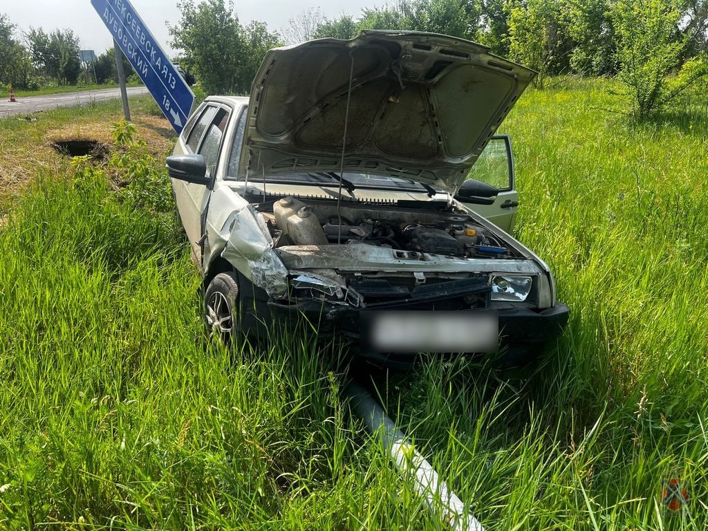 Авария на трассе под Алексеевской: есть пострадавшая