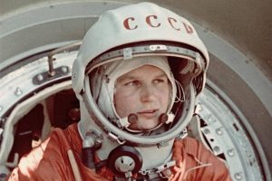 16 июня 1963 года Валентина Терешкова совершила исторический полет в космос, став первой женщиной-космонавтом