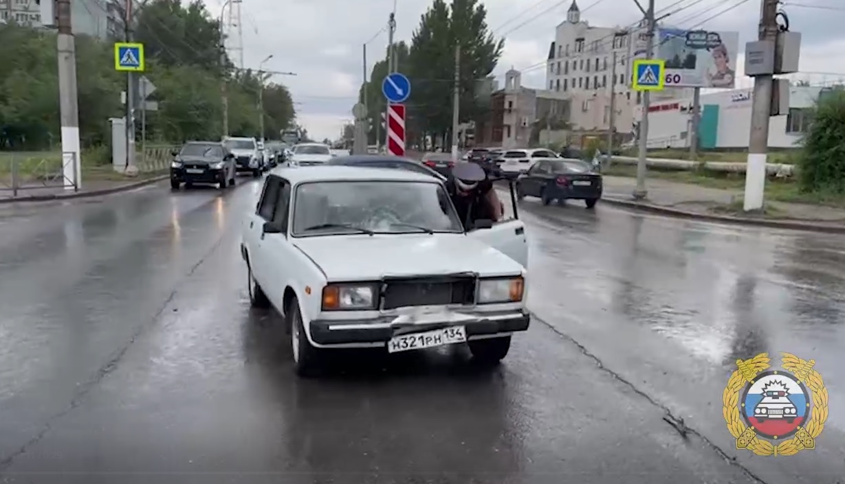 Смертельное ДТП в Дзержинском районе — погибла пешеход на переходе