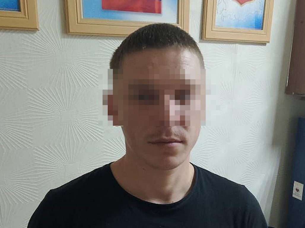 Ударил прохожего и украл телефон — в Волгограде задержан грабитель