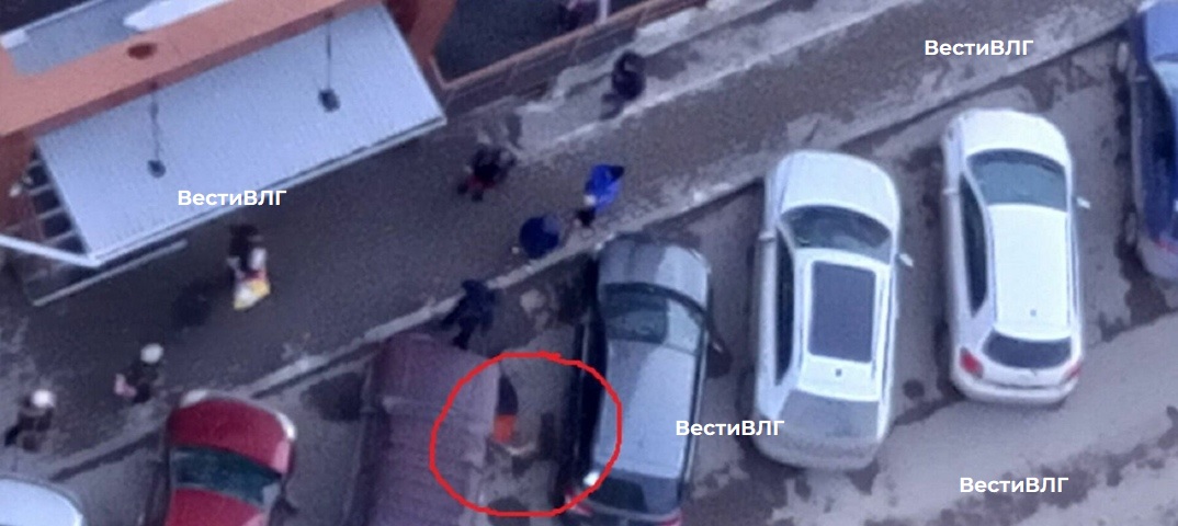 В Волгограде ребёнок выпал с балкона четвёртого этажа