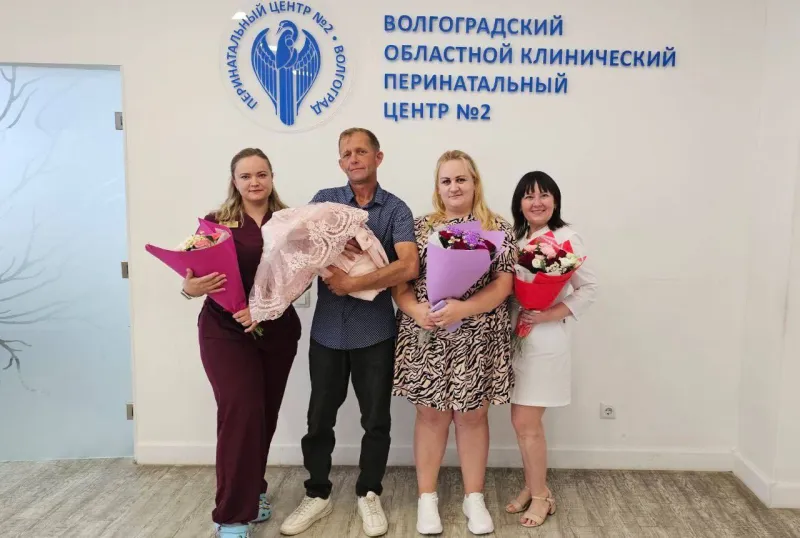В Волгограде врачи выходили недоношенную девочку весом 720 граммов