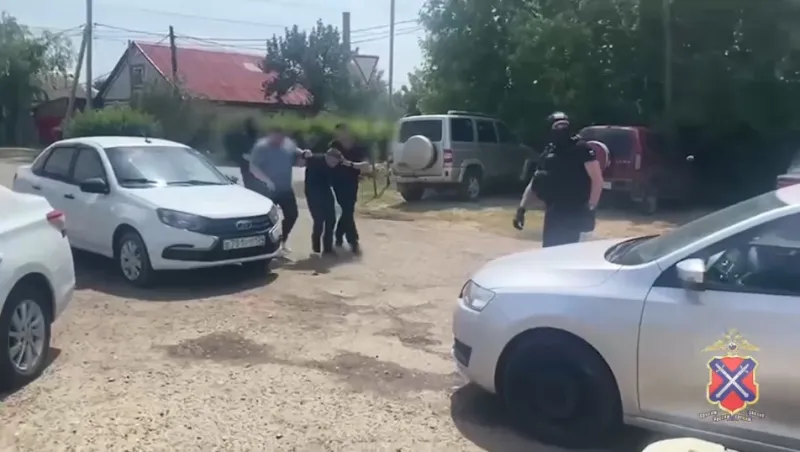 Сбежавший военный, устроивший стрельбу, найден и обезврежен