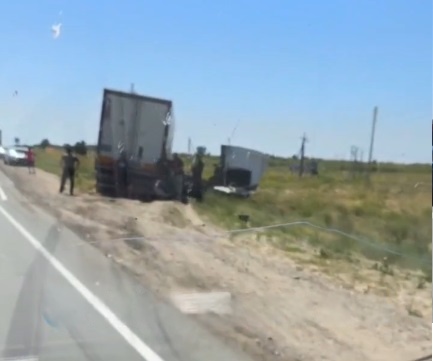 Столкновение с фурой под Волгоградом в Иловле: два человека погибли