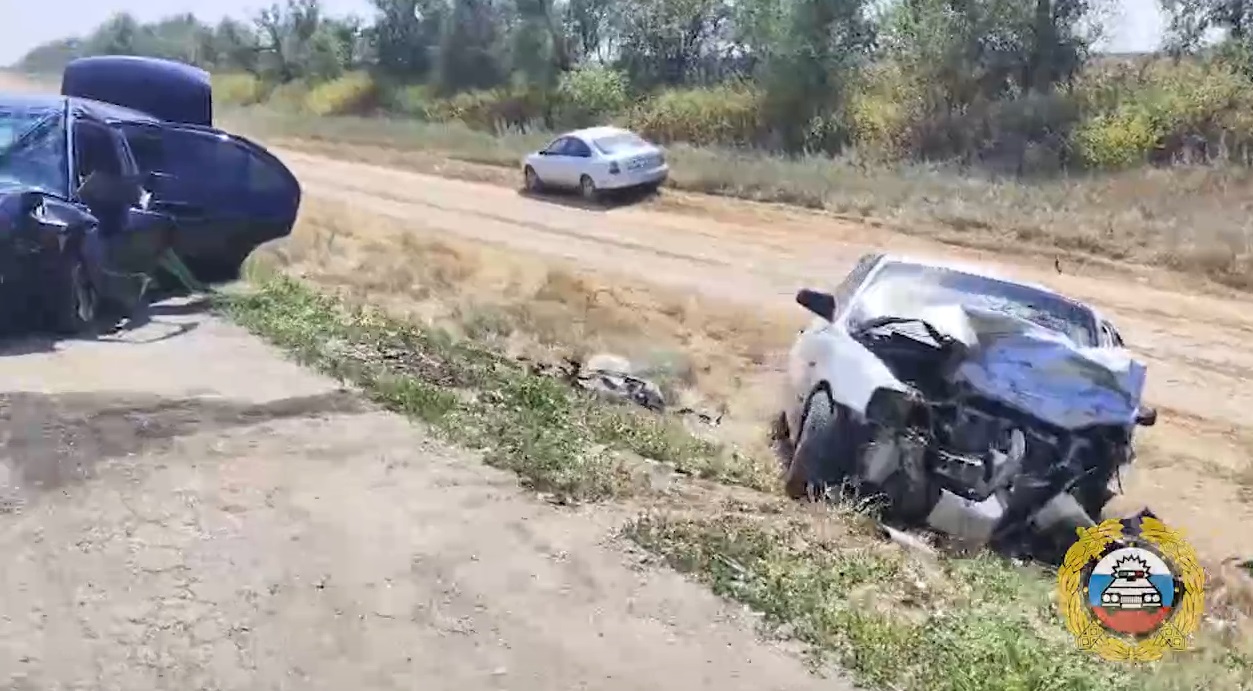 Авария на трассе Волгоград – Луганск: один погибший, один в больнице