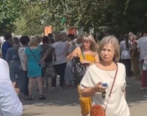 Поликлинику №30 на Ангарской эвакуировали из-за подозрительного предмета