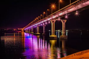 На мосту Волгоград – Краснослободск образовалась крупная пробка: что произошло?