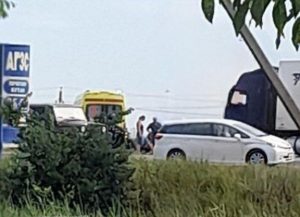 В Новоаннинском районе на трассе насмерть сбили мужчину — его пытались реанимировать
