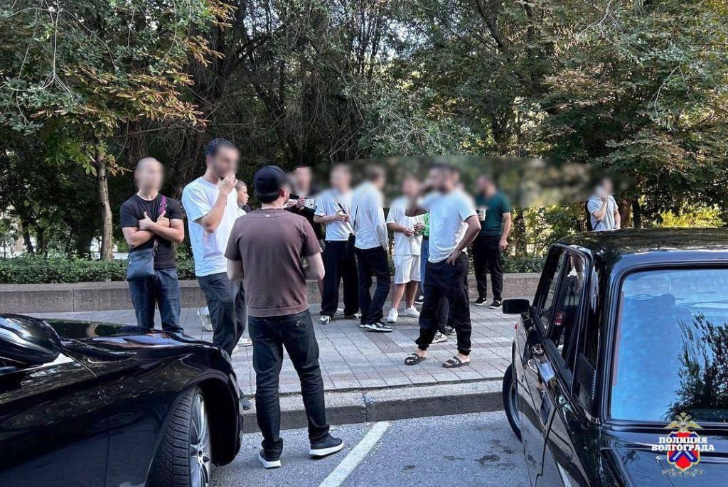 В Волгограде пресекли автопробег с нарушениями: задержан подросток без прав