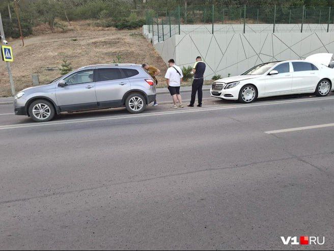 Скандальное ДТП с Maybach в Волгограде: номера сняты, водитель скрылся