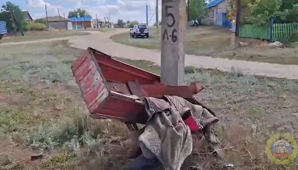Трагедия в Матышево: ребёнок погиб в люльке мотоцикла, влетевшего в столб