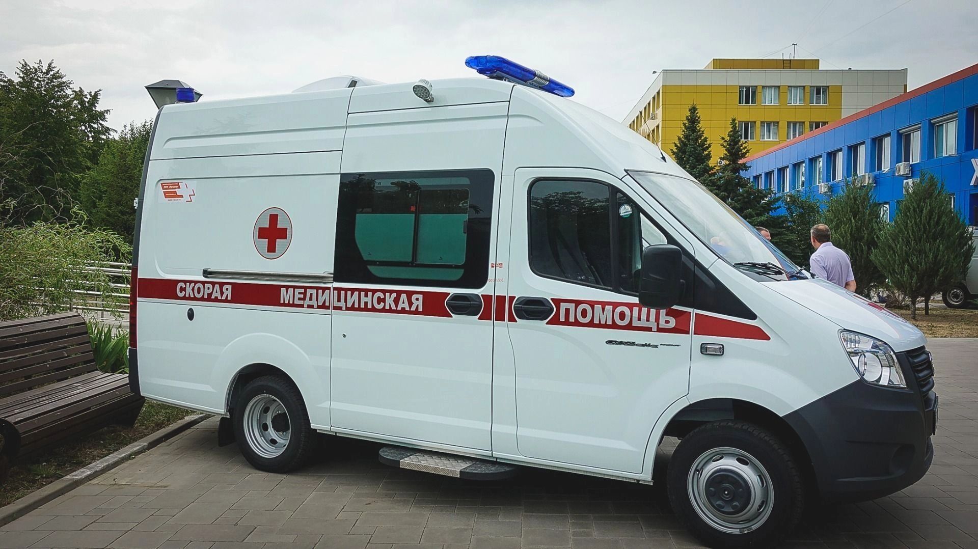 Атака БПЛА по Волгоградской области: есть пострадавшие жители и пожар от обломков