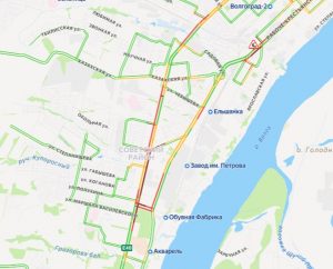 Массовое ДТП парализовало движение на Университетском проспекте