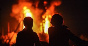 В Жирновском районе при пожаре пострадали двое детей