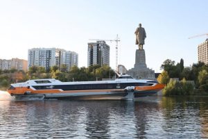 В Волгограде заметили легендарный «Метеор» на подводных крыльях