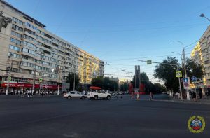 В центре Волгограда изменили работу светофоров для повышения безопасности