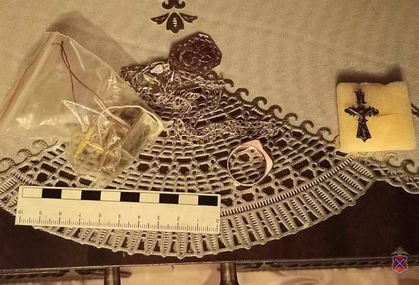 В Михайловском районе полицейские раскрыли квартирную кражу