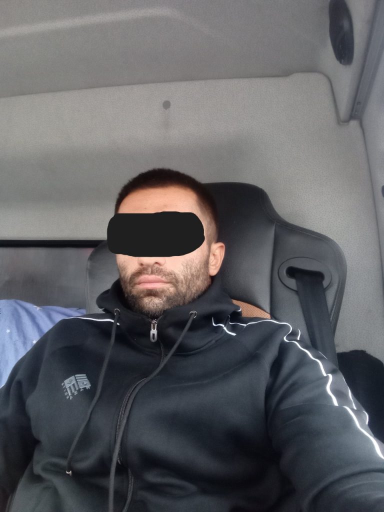 В Михайловке задержан 31-летний уроженец Азербайджана, работающий шиномонтажником, по подозрению в изнасиловании 29-летней местной жительницы
