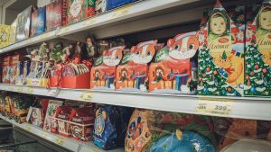 Волгоградские депутаты потратят миллион на новогодние подарки