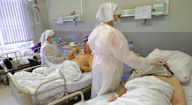 Больная на диализе с переломом бедра оказалась в безвыходной ситуации в Волгограде