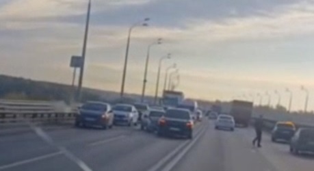 На Танцующем мосту снова произошло ДТП