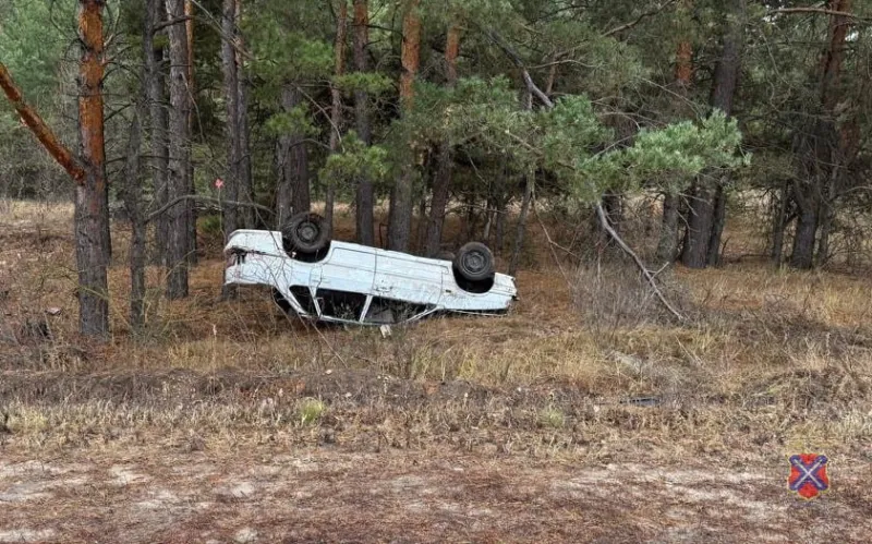 Пьяный водитель перевернулся на трассе под Жирновском