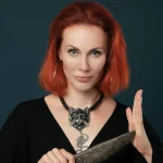 Три автобуса и камеры: в Волгограде замечены съёмки проекта об экстрасенсах