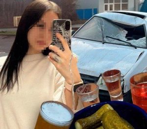 В Еланском районе 19-летняя девушка, находясь в состоянии опьянения и без прав, сбила женщину насмерть и скрылась