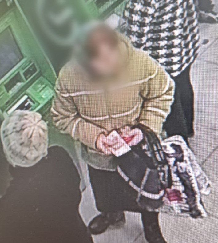 В Урюпинском районе полицейские раскрыли кражу 50 тысяч рублей из банкомата