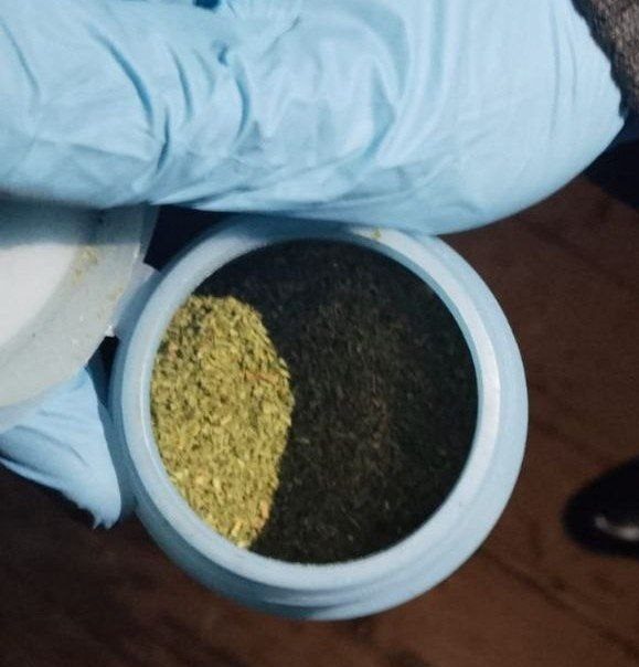 Ранее судимого жителя Урюпинского района поймали с крупной партией наркотиков