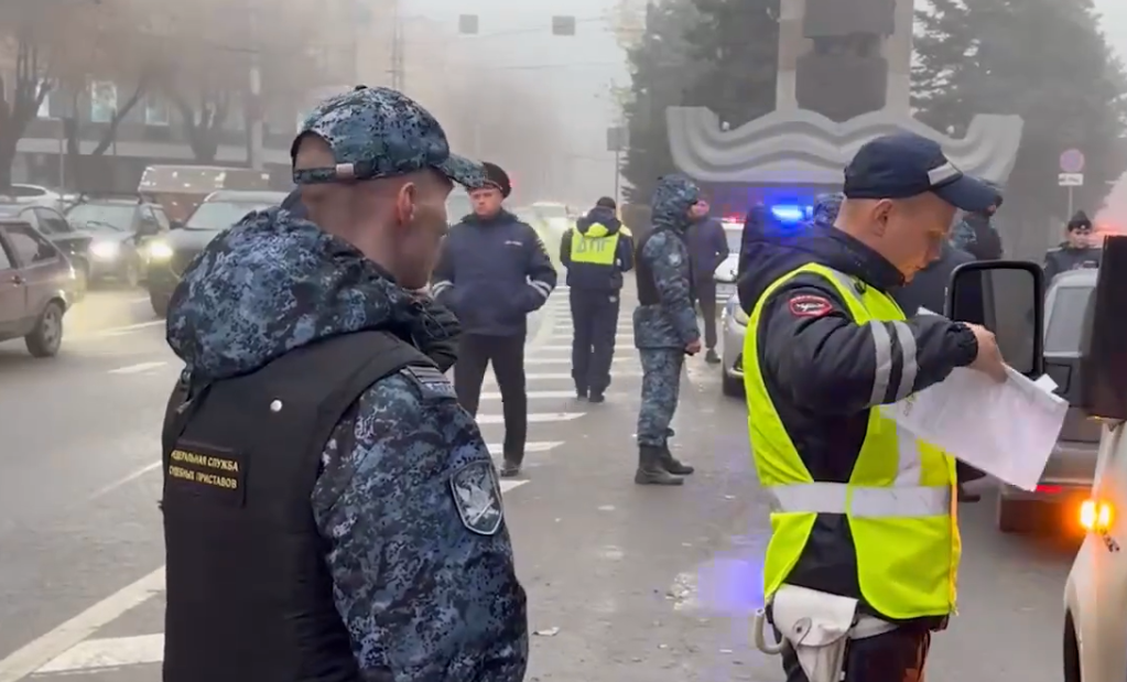 В Волгограде полиция проводит массовые проверки водителей