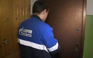 Газовщикам могут дать право заходить в квартиры без согласия хозяев — при условии, что это разрешит суд
