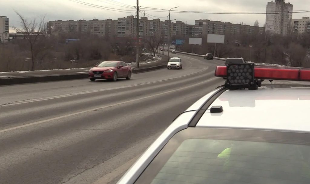 На дорогах Волгоградской области начали работать комплексы «Оракул инсайт»