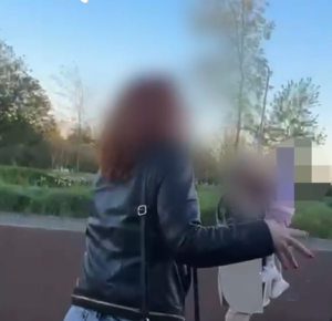 Преподаватель Волгоградской академии МВД устроила скандал на детской площадке в Мариуполе