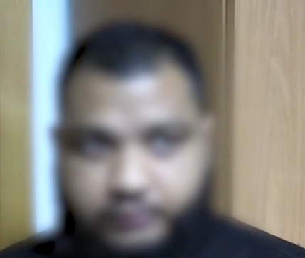 За "девушкой" в сети скрывался бородач, мошенники шантажом выманили 216 тысяч