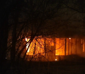 Хлопки и запах гари встревожили жителей Краснооктябрьского района Волгограда