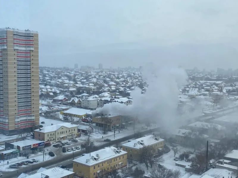 Пожар на Ангарском в Волгограде: загорелся супермаркет