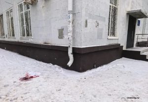 В Красноармейском районе Волгограда скончалась найденная под окнами дома девочка