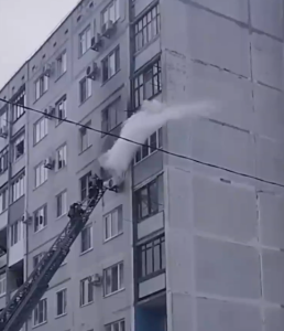 В Красноармейском районе Волгограда ликвидировали пожар в жилом доме