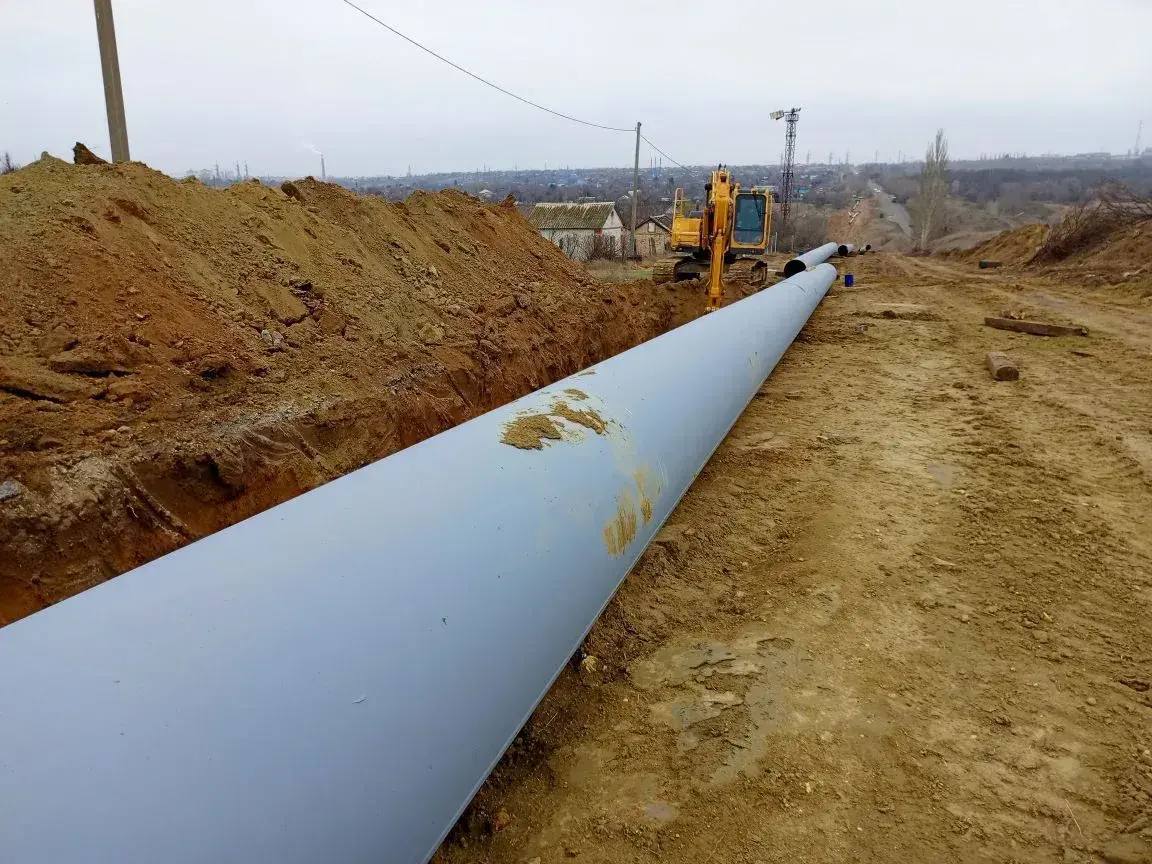 В рабочем поселке Елань устраняют аварию с водоснабжением после сгоревшего насоса