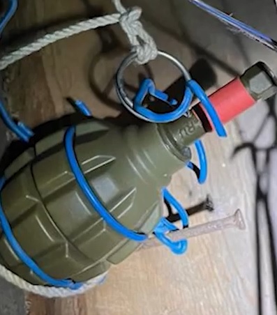 ФСБ пресекла незаконный оборот оружия в Волгоградской области: изъяты автоматы, гранаты и взрывчатка